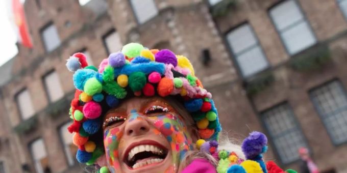 In Deutschlands Karnevalshochburgen hat um 11:11 Uhr die närrische Zeit begonnen. (2020) fasching