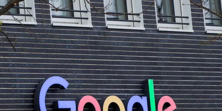 Blick auf das Gebäude des Google-Entwicklungszentrums in München. Foto: Marc Müller/dpa/Illustration