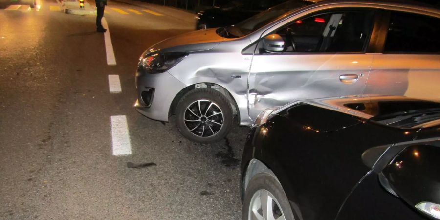 Verkehrsunfall in Netstal