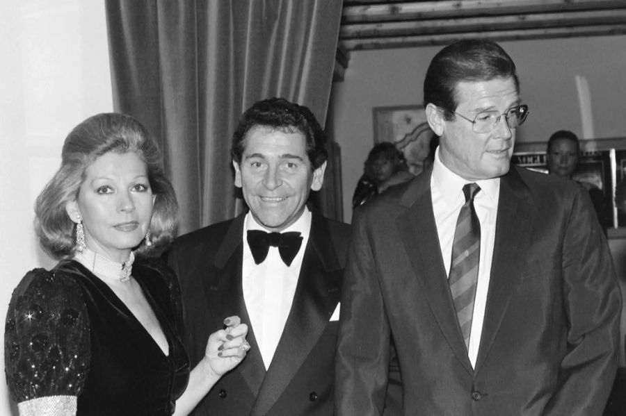 Roger Moore