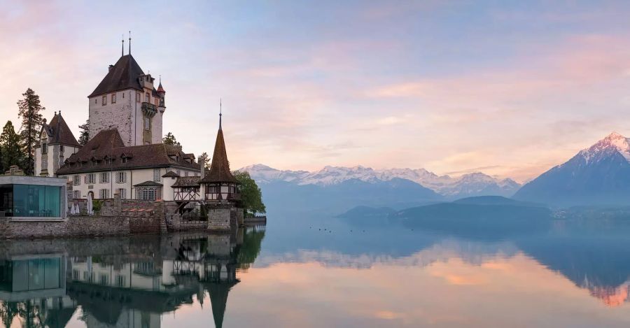 Schloss Oberhofen am Thunersee