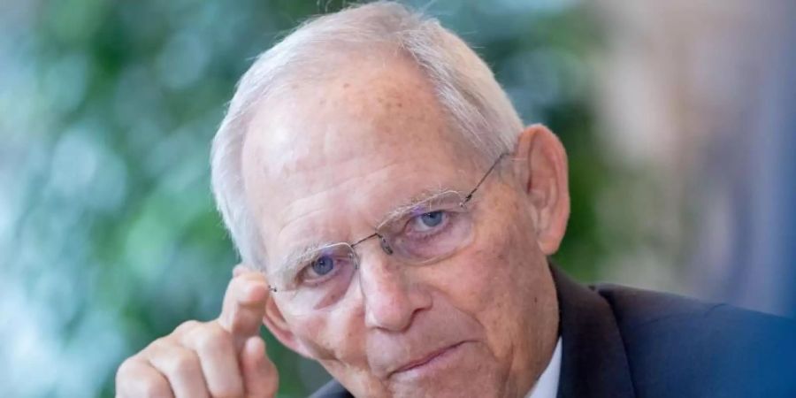 Wolfgang Schäuble (CDU), Bundestagspräsident, im Gespräch mit der Deutschen Presse-Agentur. Foto: Kay Nietfeld/dpa