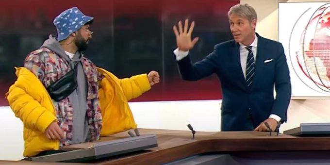 «Yo, Bratan!» - So haben Sie SRF-Mann Franz Fischlin noch nie gesehen