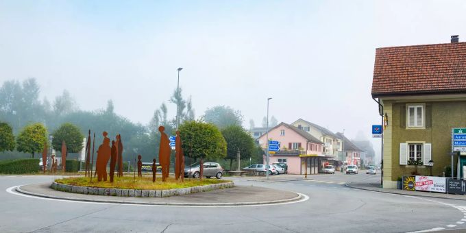 Autokreisel an der Hauptstrasse in Kölliken. Autokreisel an der Hauptstrasse in Kölliken.