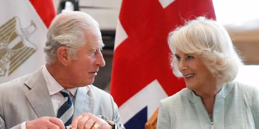 Prinz Charles und Herzogin Camilla hatten Ägypten zuletzt Mitte der 2000er Jahre besucht. Nun ging es wieder für sie dorthin. Foto: Peter Nicholls/PA Wire/dpa