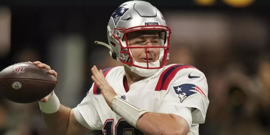 New England Patriots-Quarterback Mac Jones in Aktion. Foto: Brynn Anderson/AP/dpa