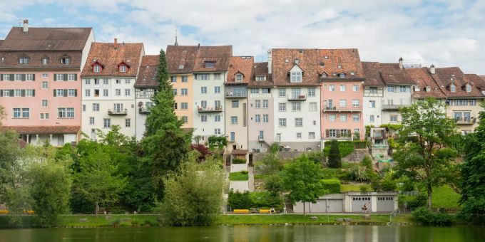 Stadtweiher mit Blick auf die Altstadt Wil (SG). Stadtweiher mit Blick auf die Altstadt Wil (SG).