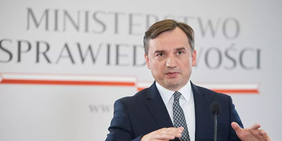 FILED - Poland's Minister Of Justice And Prosecutor General Zbigniew Ziobro speaks during a press conference. Photo: Hubert Mathis/ZUMA Wire/dpa