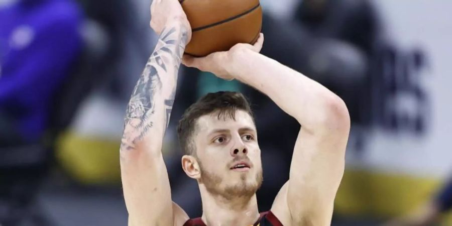 Hat einen Platz bei den Los Angeles Clippers sicher: Isaiah Hartenstein. Foto: Ron Schwane/AP/dpa