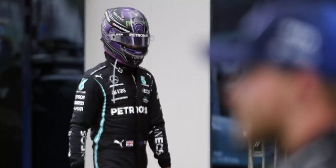 Lewis Hamilton fährt in Istanbul auf den fünften Platz. Lewis hamilton