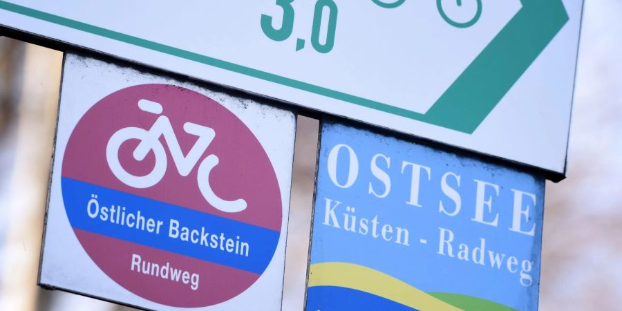 In Mecklenburg-Vorpommern ist laut aktueller Radreiseanalyse des Allgemeinen Deutschen Fahrrad-Clubs (ADFC) der Ostseeküsten-Radweg besonders beliebt.