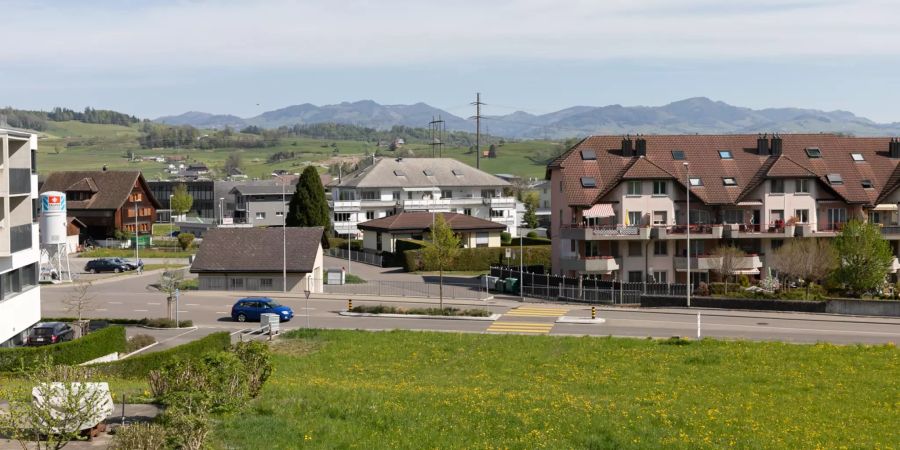 Die Ortschaft Schübelbach bei Siebnen.