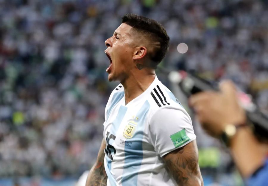 ...der argentinische Nationalspieler Marcos Rojo, der seit Januar an seinen früheren Junioren-Verein Estudiantes de La Plata ausgeliehen wurde...