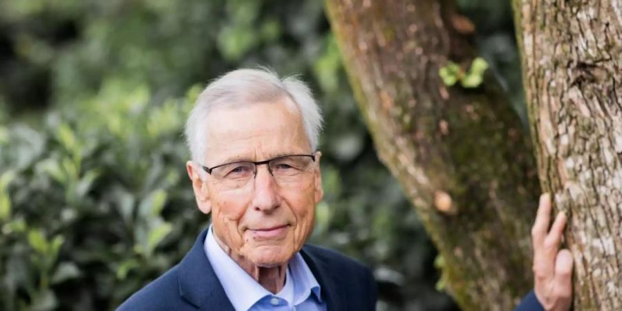Wolfgang Clement wird 80. Foto: Rolf Vennenbernd/dpa