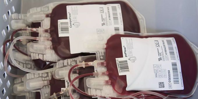 n der Schweiz bleibt die Anzahl Blutspenden stabil. (Archivbild) n der Schweiz bleibt die Anzahl Blutspenden stabil. (Archivbild)