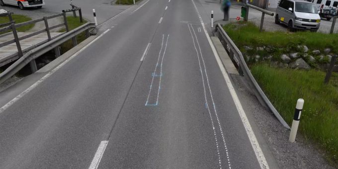 Zwei Velofahrer wurden am Monat in Pontresina GB bei einem Überholmanöver eines Autofahrers verletzt. Pontresina
