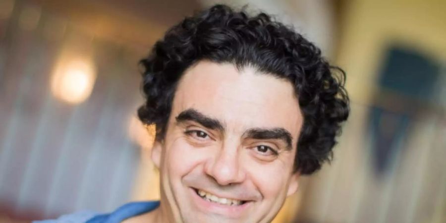 Startenor Rolando Villazón hat während des Corona-Lockdowns eine gute Zeit mit seiner Familie. Foto: picture alliance / Rolf Vennenbernd/dpa