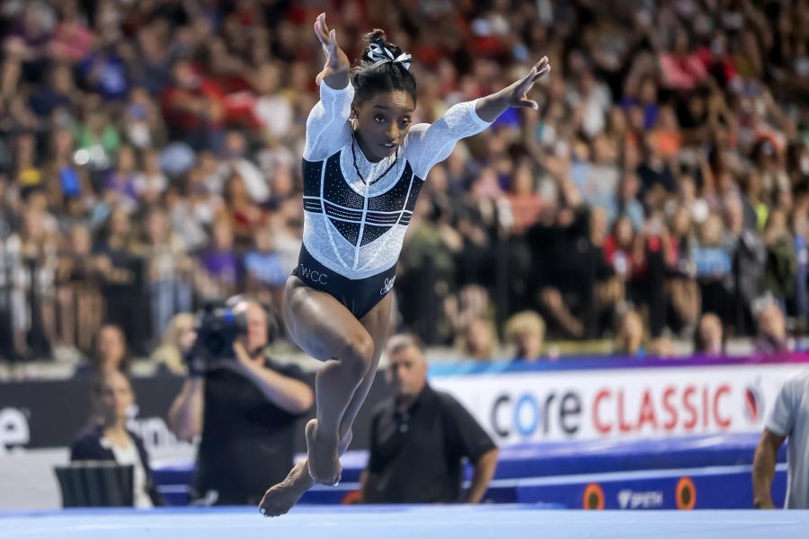 Simone Biles Owens