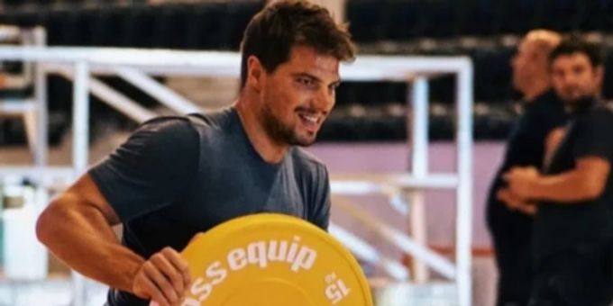 Sommertraining - NHL-Star Kevin Fiala (26) schuftet bei den ZSC Lions
