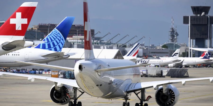 Am Freitag werden in Genf wegen eines Streiks während vier Stunden keine Flugzeuge starten oder landen. (Archivbild)