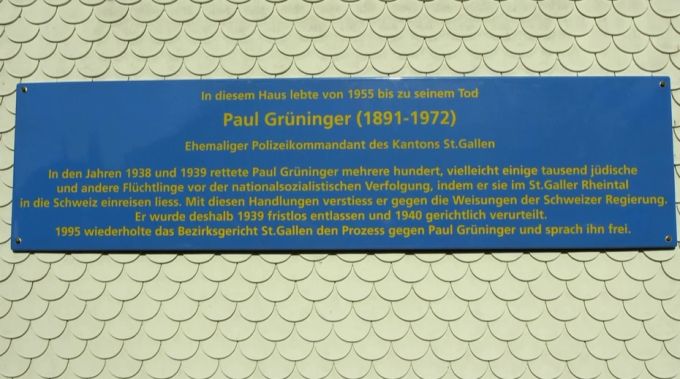 Die Gedenktafel an Grüningers Haus. Gedenktafel an Grüningers Haus