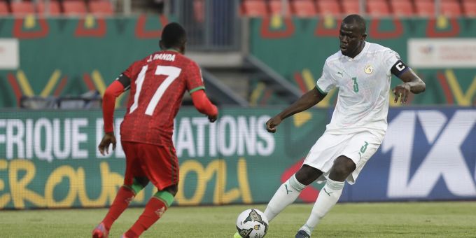 Senegals Kalidou Koulibaly am Ball. Afrika-Cup