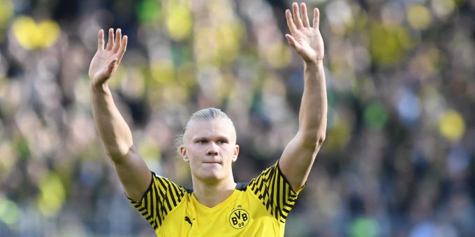 Ist rechtzeitig vor dem Bundesliga-Hit gegen Bayern wieder fit: BVB-Torjäger Erling Haaland. Ist rechtzeitig vor dem Bundesliga-Hit gegen Bayern wieder fit: BVB-Torjäger Erling Haaland.
