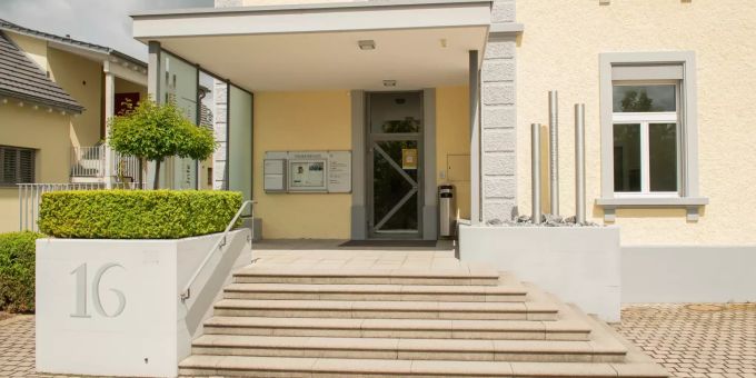 Gemeindehaus in Unterlunkhofen im Kanton Aargau. Gemeindehaus in Unterlunkhofen im Kanton Aargau.