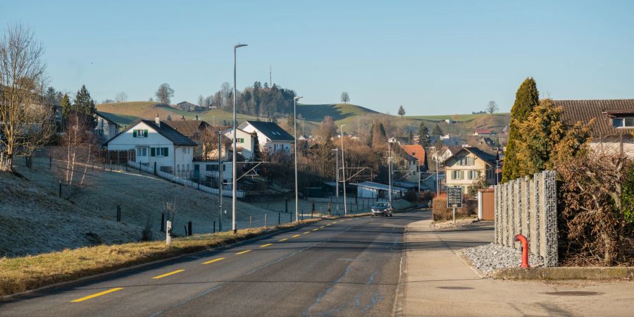 Die Luzernerstrasse und die Einfahrt nach Huttwil.