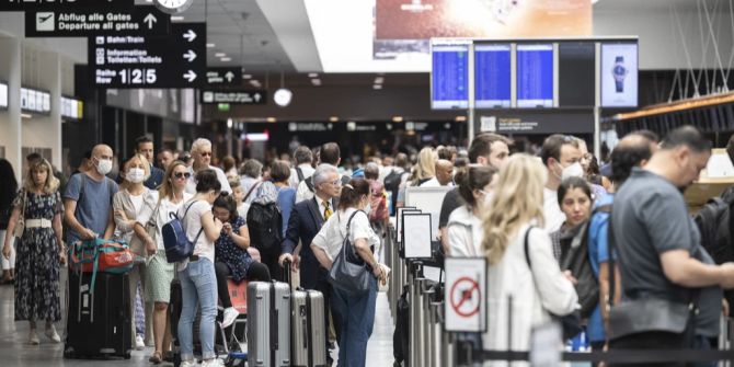 Flughafen Zürich Ferienansturm