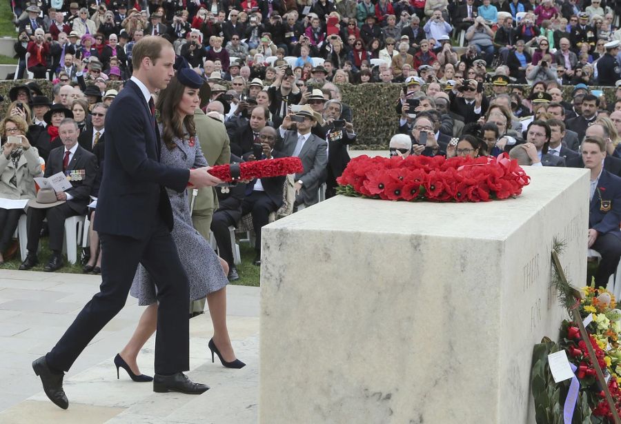 William und Herzogin Kate müssen einmal mehr für die Royal-Aussteiger Meghan und Harry einspringen.