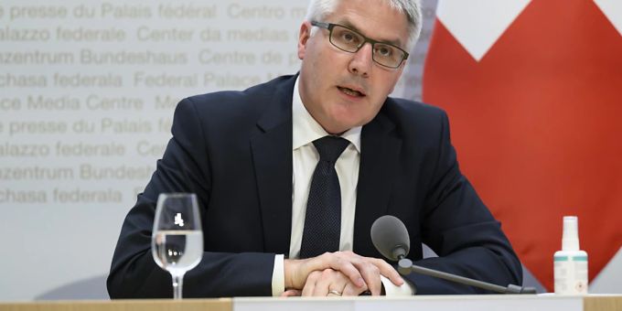 Ohne Umstellung bei der Ernährung ist die Selbstversorgung der Schweiz mit Lebensmitteln laut BLW-Direktor Christian Hofer gefährdet. (Archivbild) Ohne Umstellung bei der Ernährung ist die Selbstversorgung der Schweiz mit Lebensmitteln laut BLW-Direktor Christian Hofer gefährdet. (Archivbild)