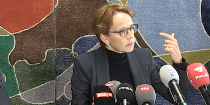 «Von Ämtern abhalten» - Debatte um Frauenkandidaturen nervt Eva Herzog