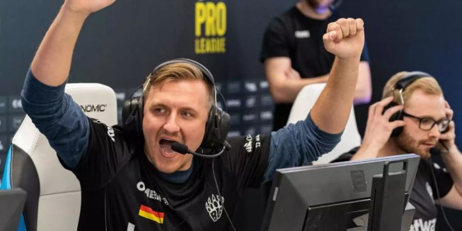 BIG um Johannes «tabseN» Wodarz steht nach fünf Siegen im Viertelfinale der ESL Pro League. Foto: Jak Howard/ESL