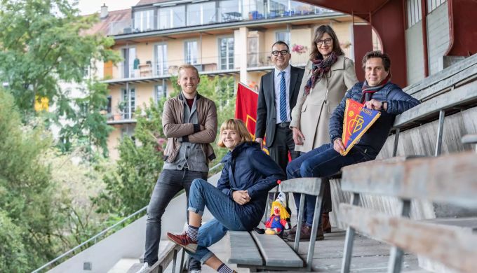 Das Team von Yystoo für e FCB»: Tobias Adler, Jo Vergeat, Patrick Fassbind, Silvia Schenker und Daniel Schreier (v.l.). Yystoo für e FCB