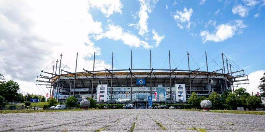 Das Volksparkstadion in Hamburg soll saniert werden. Foto: Daniel Reinhardt/dpa