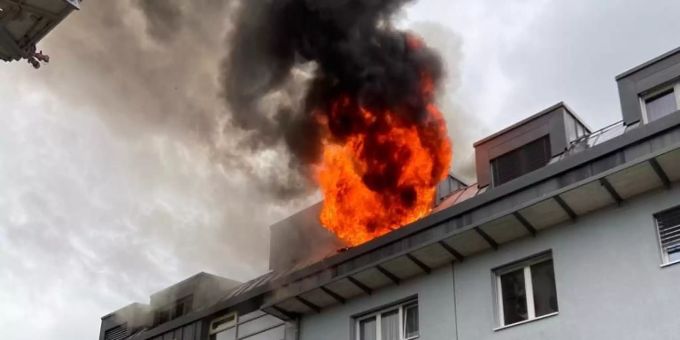 Reinach BL - Brand in einer Wohnung – eine Person verstorben