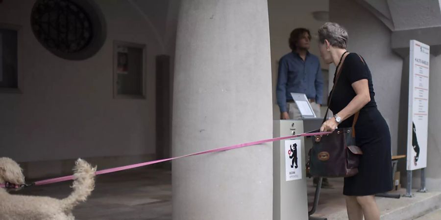 Urne vor der Türe in Appenzell: Wegen der Covid-19-Pandemie wurde in Appenzell Innerrhoden die Landsgemeinde durch eine Urnenabstimmung ersetzt.