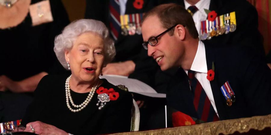 Queen Elizabeth und ihr Enkel Prinz William hatten eine enge Beziehung.