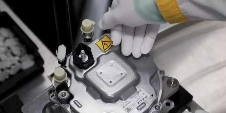 Continental und Bosch haben Autoteile mit zu hohen Bleiwerten aus ihren Lieferketten entfernt und damit nach eigener Aussage frühere Verstösse gegen eine EU-Richtlinie bereinigt. Foto: picture alliance / Daniel Karmann/dpa