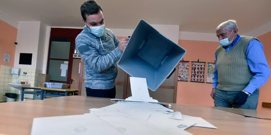 Opposition gewinnt Senatswahl in Tschechien