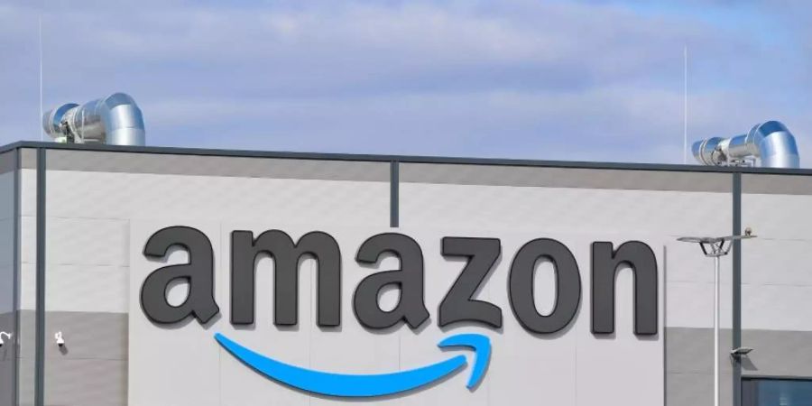 Amazon meint es ernst mit der Lieferung per Drohen. In den USA startet nun ein Testlauf. Foto: Patrick Pleul/dpa-Zentralbild/dpa