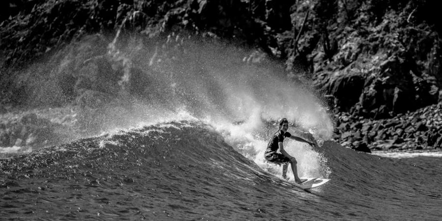 «Surfen ist mein Sommertraining», sagt Hablützel im Nau-Interview.