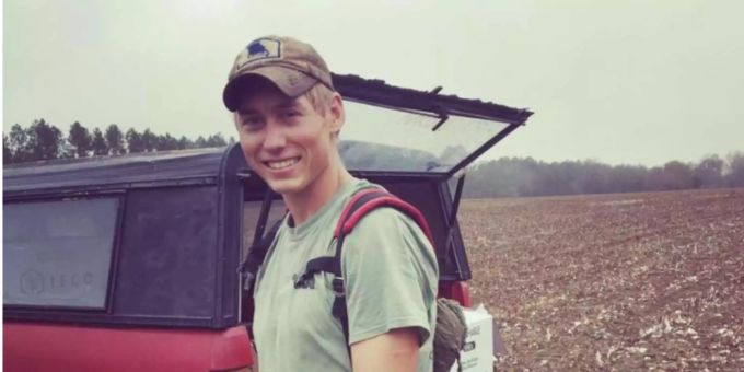 Dylan McWilliams hatte in seinem Leben bereits mehrere gefährliche Begegnungen mit wilden Tieren. Dylan McWilliams hatte in seinem Leben bereits mehrere gefährliche Begegnungen mit wilden Tieren.