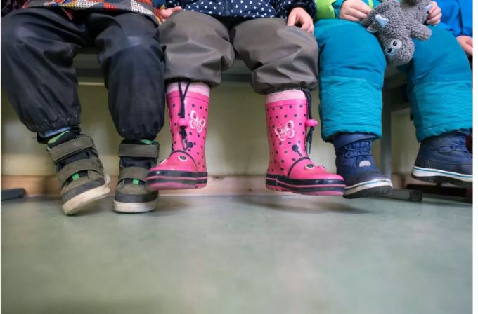 Schulkinder gelten in den Quarantäne-Regeln des BAG nicht als «enge Kontakte». Coronavirus