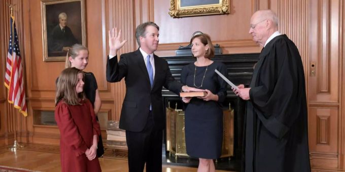 Nau erklärt - Darum boxten die Republikaner Brett Kavanaughs Wahl durch
