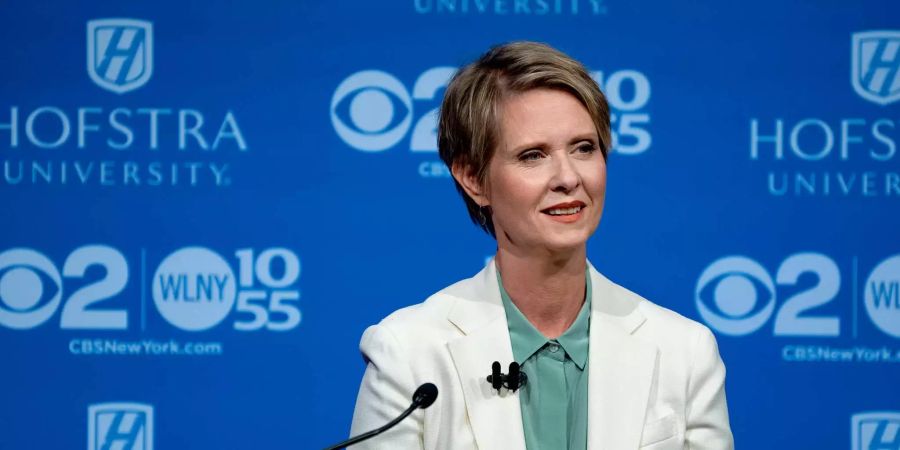 US-Schauspielerin Cynthia Nixon, demokratische Kandidatin bei der Gouverneurswahl, während einer TV-Debatte.