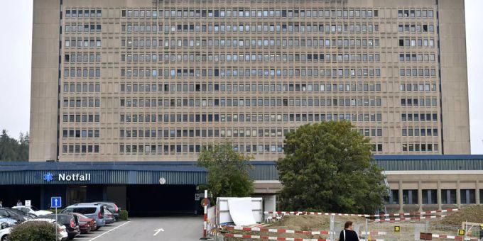 Spatenstich für die Erneuerung des Kantonsspital Baden im August 2018 - Keystone Spatenstich für die Erneuerung des Kantonsspital Baden im August 2018 - Keystone