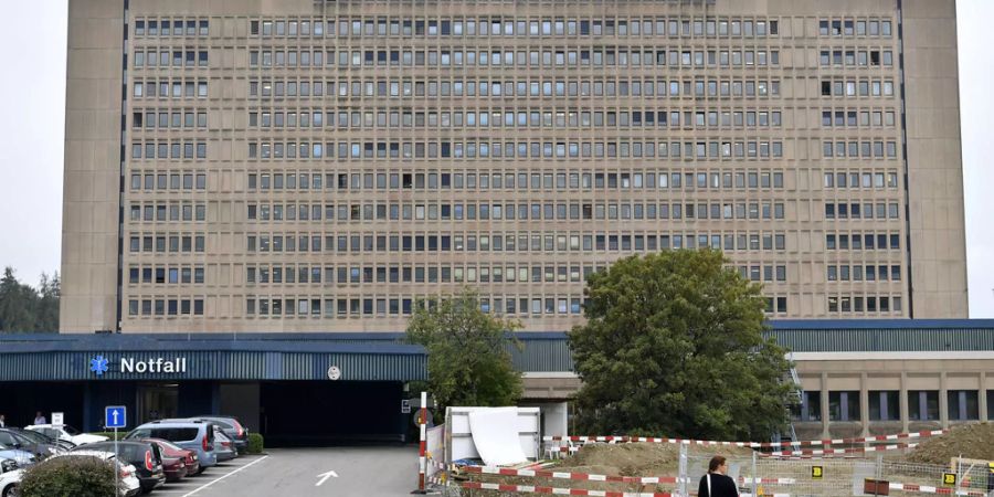 Spatenstich für die Erneuerung des Kantonsspital Baden im August 2018 - Keystone