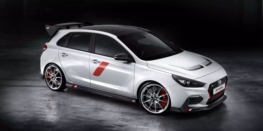 Der Hyundai i30 N Option hebt kommt noch sportlicher daher als die bisherige Serienversion.